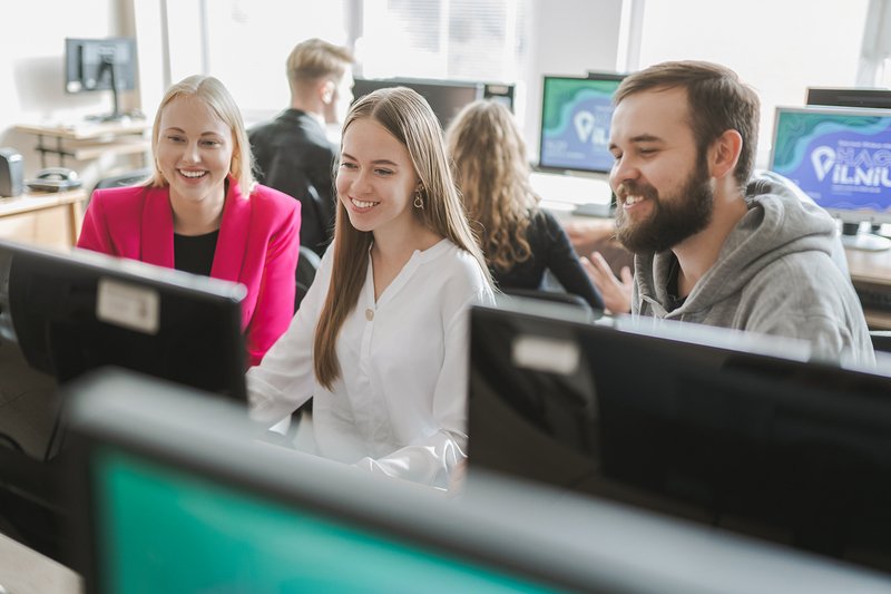 VILNIUS TECH studentai pateko į Nyderlanduose vyksiantį programavimo olimpiados pusfinalį